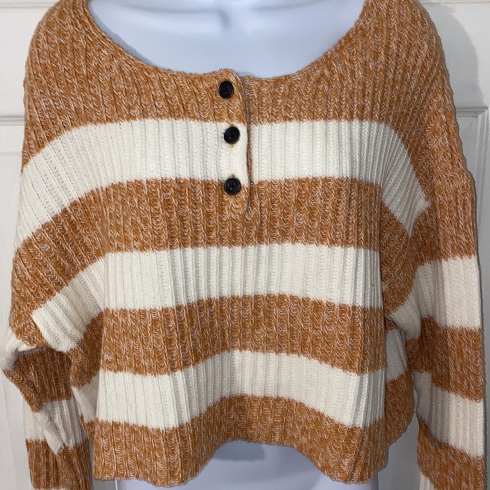 American eagle sweater crop NWOT - Picture 2 of 5